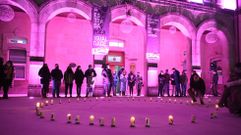 La zona se ti�e de violeta por el 25-N