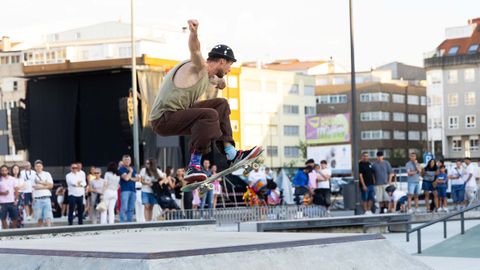 Uno de los participantes en la exhibici�n de skate del Balsi�a Fest