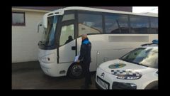 Denuncian a un autob�s escolar por recoger a ni�os en un lugar peligroso