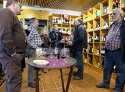 Visita de la asociaci�n de sumilleres de Navarra al Centro do Vi�o da Ribeira Sacra. 