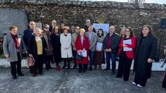 Una delegaci�n se traslad� desde Barbanza al cementerio de Boisaca