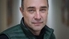 Chema Fa�lde, psic�logo y profesor de la UVigo, dice que el 60% de los mayores que viven en residencias se sienten solos aunque est�n acompa�ados. 