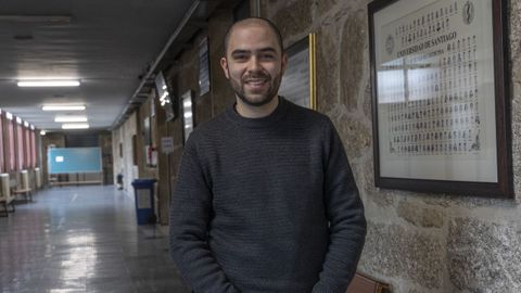 Jos� Antonio Dalos estudi� en Venezuela y prepar� el mir en Galicia