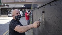 Últimos retoques en el restaurante A Feira de Ourense, que tiene previsto abrir este jueves