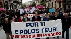 La manifestaci�n que hace dos a�os evidenci� el clamor en Ribadeo por tener un nuevo asilo.