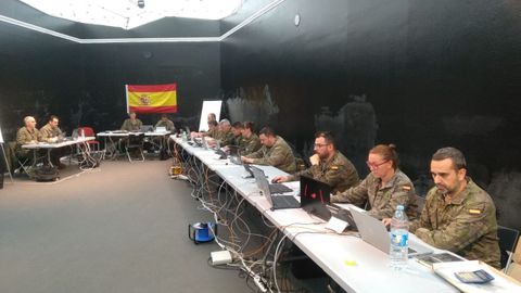 Campamento militar para 1800 efectivos organizado en la FIDMA de Gijn