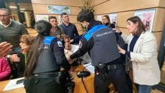 La Polic&iacute;a Local intervino el viernes en el sal&oacute;n de plenos de Moa&ntilde;a.