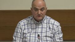 El alcalde de Dega�a, Oscar Ancares, comparece en la Junta General