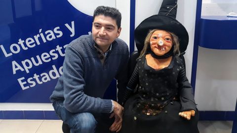 Esteban Morales vendi� en la administraci�n de la calle Gil de Jaz diez d�cimos del 22.253, un quinto premio.Esteban Morales vendi� en la administraci�n de la calle Gil de Jaz diez d�cimos del 22.253, un quinto premio