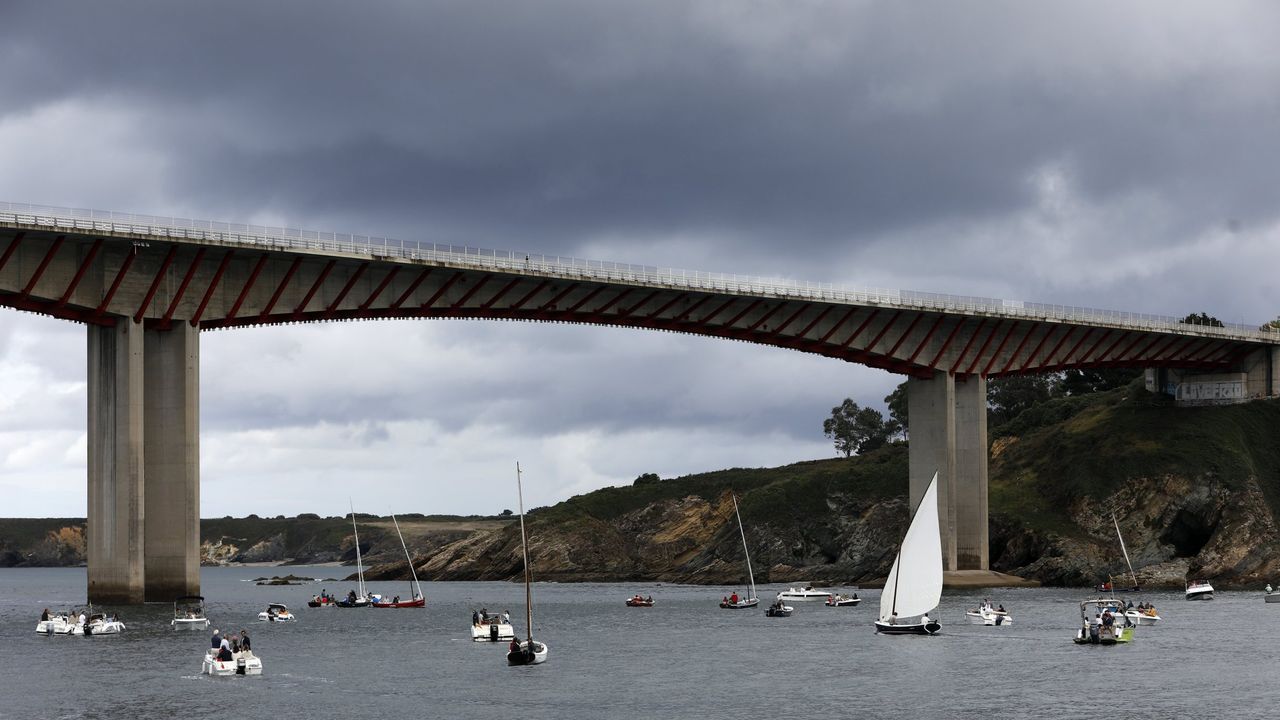 Multa de 900 euros a un vehículo municipal del Concello de Ribadeo cuando circulaba por Asturias