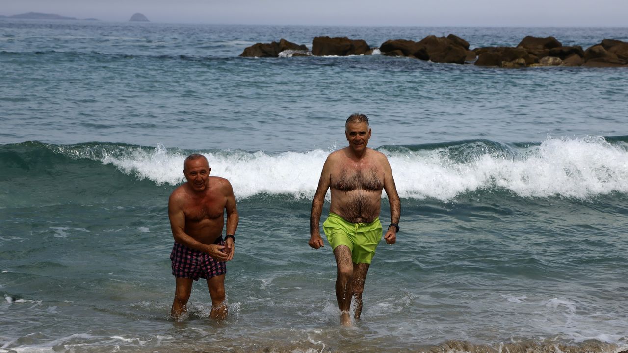 El mar roza los 20 grados en mayo en A Mariña por la falta de vientos del nordés