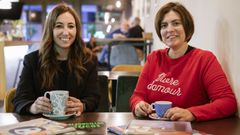 Nuria y Ana, en el gastrobar Toxo, donde tuvo lugar la �ltima Merienda Pedag�gica 
