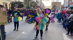 M�s de 600 personas desfilaron en el entroido de O Barco.