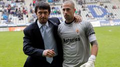Pacheta Aulestia Real Oviedo Carlos Tartiere.Pacheta y Aulestia, tras un encuentro en el Carlos Tartiere