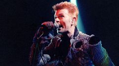 Actuacin de David Bowie durante el Doctor Music Festival celebrado en 1996 en La Guingueta Daneu.