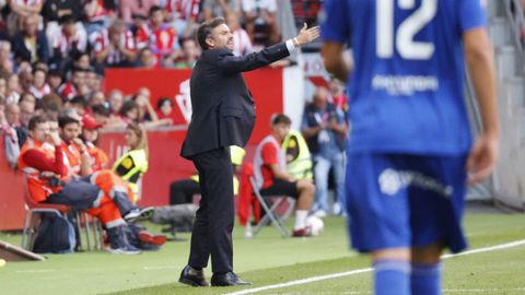 Derbi asturiano entre el Real Sporting de Gijon y el Real Oviedo en El Molin�n