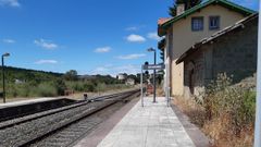 Estaci�n de Baamonde, que a comezos do s�culo XX ti�a conexi�ns co norte da provincia polo traballo de empresas de transporte