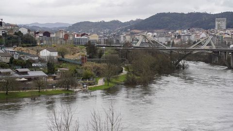 Paso del Mi�o por la ciudad de Ourense