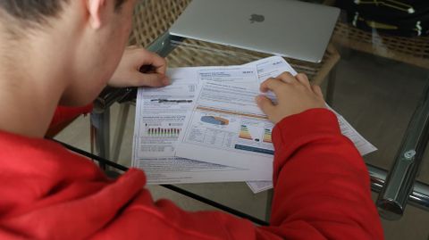 Los recibos de la luz pueden experimentar oscilaciones, dependiendo del tipo de suministro y de cu�ndo se produzca la renovaci�n