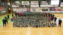 El Club Balonm�n Xiria de Carballo, en im�genes