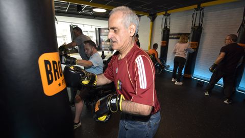 Usuarios de Amizade en la clases de fitboxing de los martes