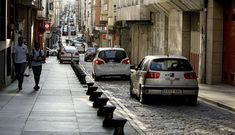 La calle del Sol soporta una intensidad de tr�fico diaria de unos 6.500 veh�culos. 