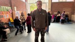 Tino Mendoza, presidente de la Asociación de Vecinos de Monteana en el colegio de la parroquia