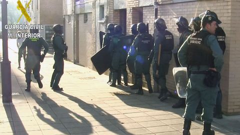 Operativo de la Guardia Civil para detenir al agresor del sargento de Cancienes