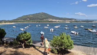 Los bancos de almejas y berberechos est�n frente a Caminha