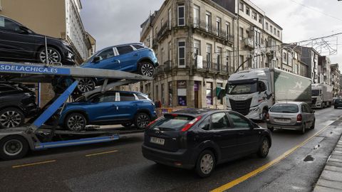 Xinzo ya vivi� dos de sus domingos de entroido. Este 1 de febrero fue el oleiro y los veh�culos pesados segu�an atravesando el n�cleo urbano