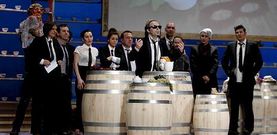 O teatro Rosal�a de Castro converteuse nun furancho para acoller a entrega dos premios Mar�a Casares do teatro galego.