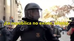 ��La rep�blica no existe, idiota!�