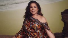 Isabel Pantoja canta �Del olvido al no me acuerdo�