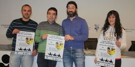 Representantes de los clubes participantes en la gala solidaria