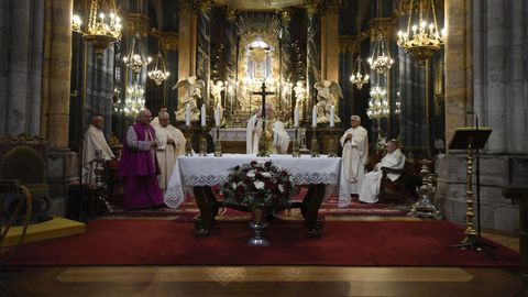 Ofrenda de San Froilán en la Catedral
