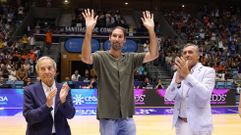 Corbacho, en el homenaje que recibi� en la semifinal de la Copa Galicia
