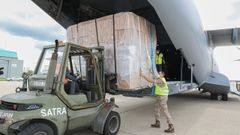 Un Airbus A400M del Ej�rcito del Aire lleg� ayer por la tarde a la base a�rea de Torrej�n de Ardoz