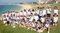 Voz Natura, limpieza de la playa de o Castropor los alumnos de La Milagrosa