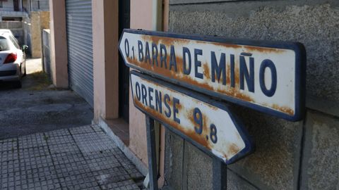 Carretera Casilla-Barra de MI�o (Coles), OU-0503, de la Diputaci�n de Ourense.