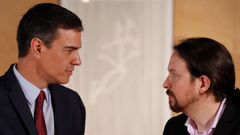 El presidente del Gobierno en funciones, Pedro S�nchez, y el secretario general de Unidas Podemos, Pablo Iglesias