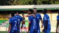El Ourense CF marc los tres goles al final, pero dispuso de numerosas oportunidades y acercamientos ante el Vilalbs.