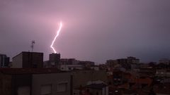 Tormenta el�ctrica en Gij�n