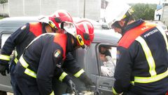 Simulacro de excarcelacion llevado a cabo por el GES de Ponteceso