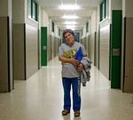 Cada d�a Soledad va a clase al Xelm�rez I con el af�n de aprender todo lo que no pudo de ni�a.