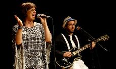 La actriz Patricia de Lorenzo se pone en la piel de una cantante de orquesta maltratada.