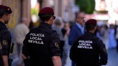 Imagen de Archivo. Agentes del Grupo de Acci�n y Reacci�n (GAR) de la Polic�a Local de Sevilla.
