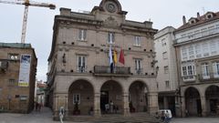 Los titulados unviersitarios interesados en trabajar para el concello tienen que enviar sus curr�culos directamente a la alcald�a