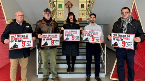 De izquierda a derecha, los concejales Jos� Mar�a Garc�a-Leira Boado (PP) y Eduardo Vidal, la alcaldesa (Marta Rouco) y un representante del BNG (Xabier Novo), en la presentaci�n de la concentraci�n