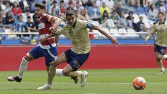 Neva sujeta a Villares en la accin en la que el colegiado no apreci penalti
