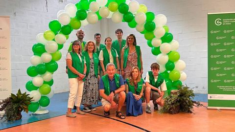 Fiesta solidaria organizada por la Asociaci�n contra el C�ncer en Irixoa